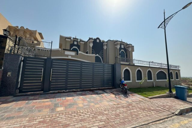 2 Kanal Luxury House For Sale